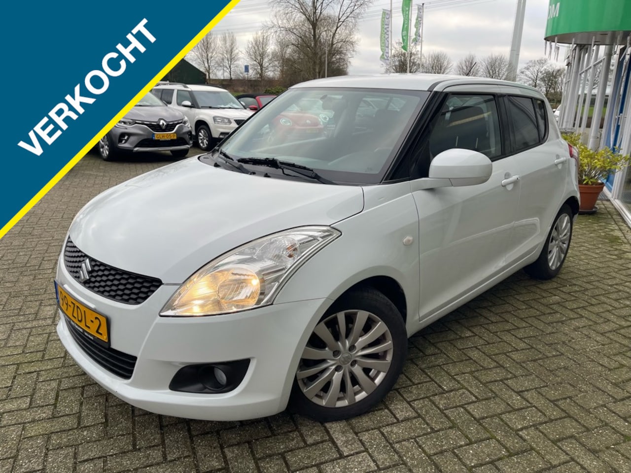 Suzuki Swift - 1.2 Exclusive 1.2 Exclusive, Automaat, 1e eigenaar, Lage km stand - AutoWereld.nl