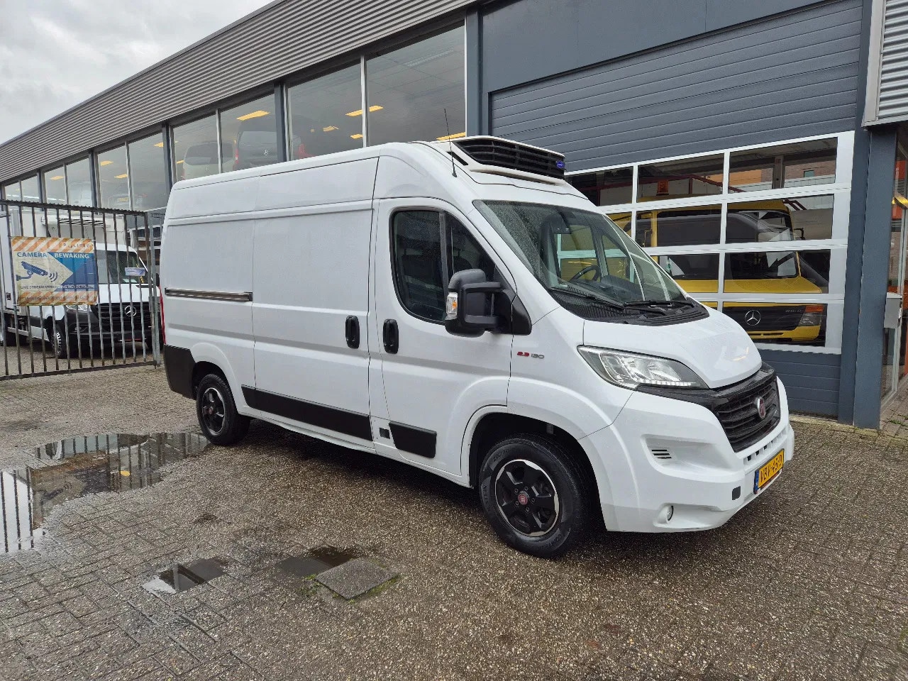 Fiat Ducato - 2.3D L2H2 Koelwagen/ Carrier -20/ Standby 230V - AutoWereld.nl