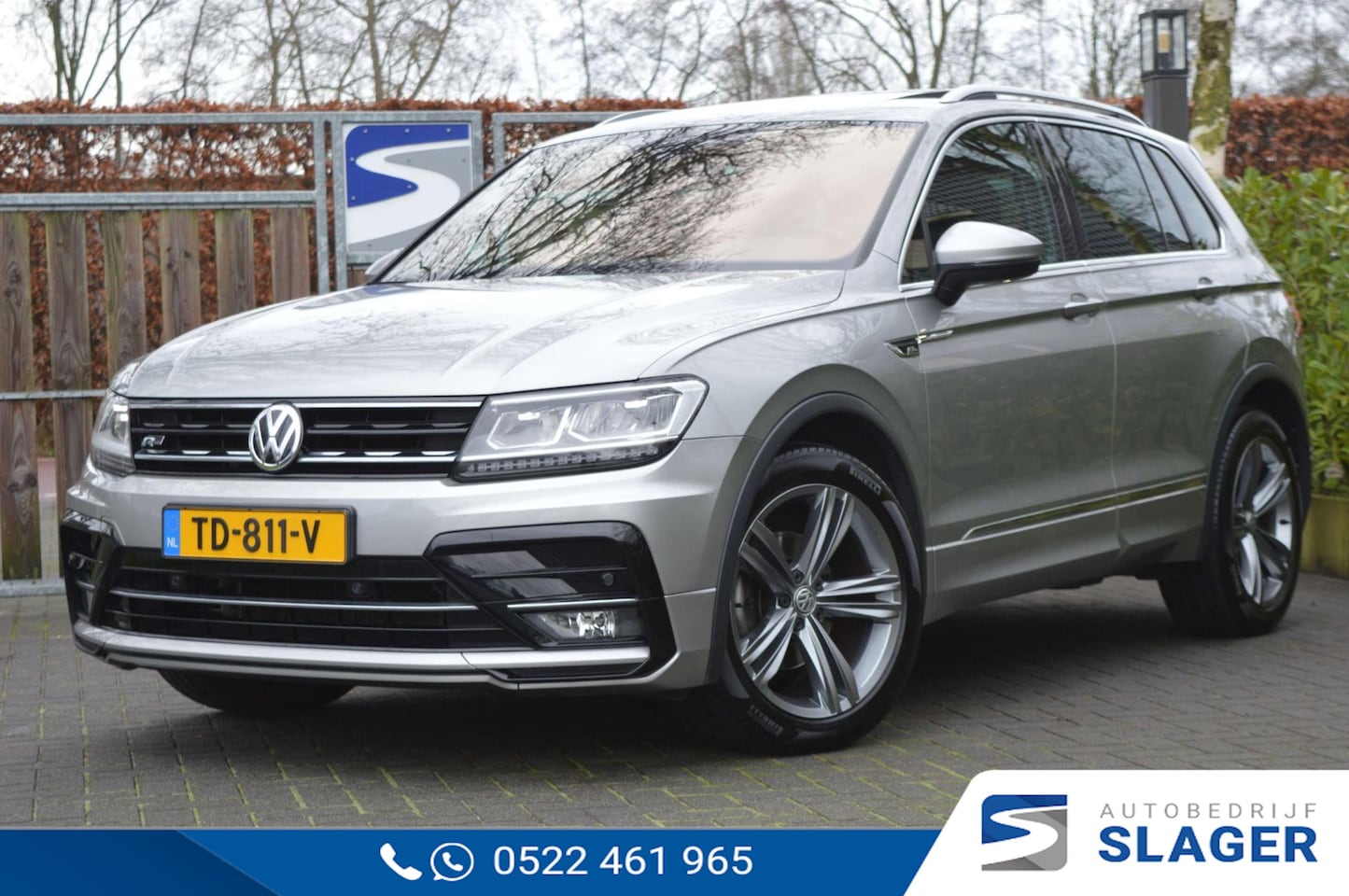 Volkswagen Tiguan - 1.4 TSI Highline Business R-line - Pano|ACC|Lane assist|Virtual cockpit|Trekhaak wegklapba - AutoWereld.nl