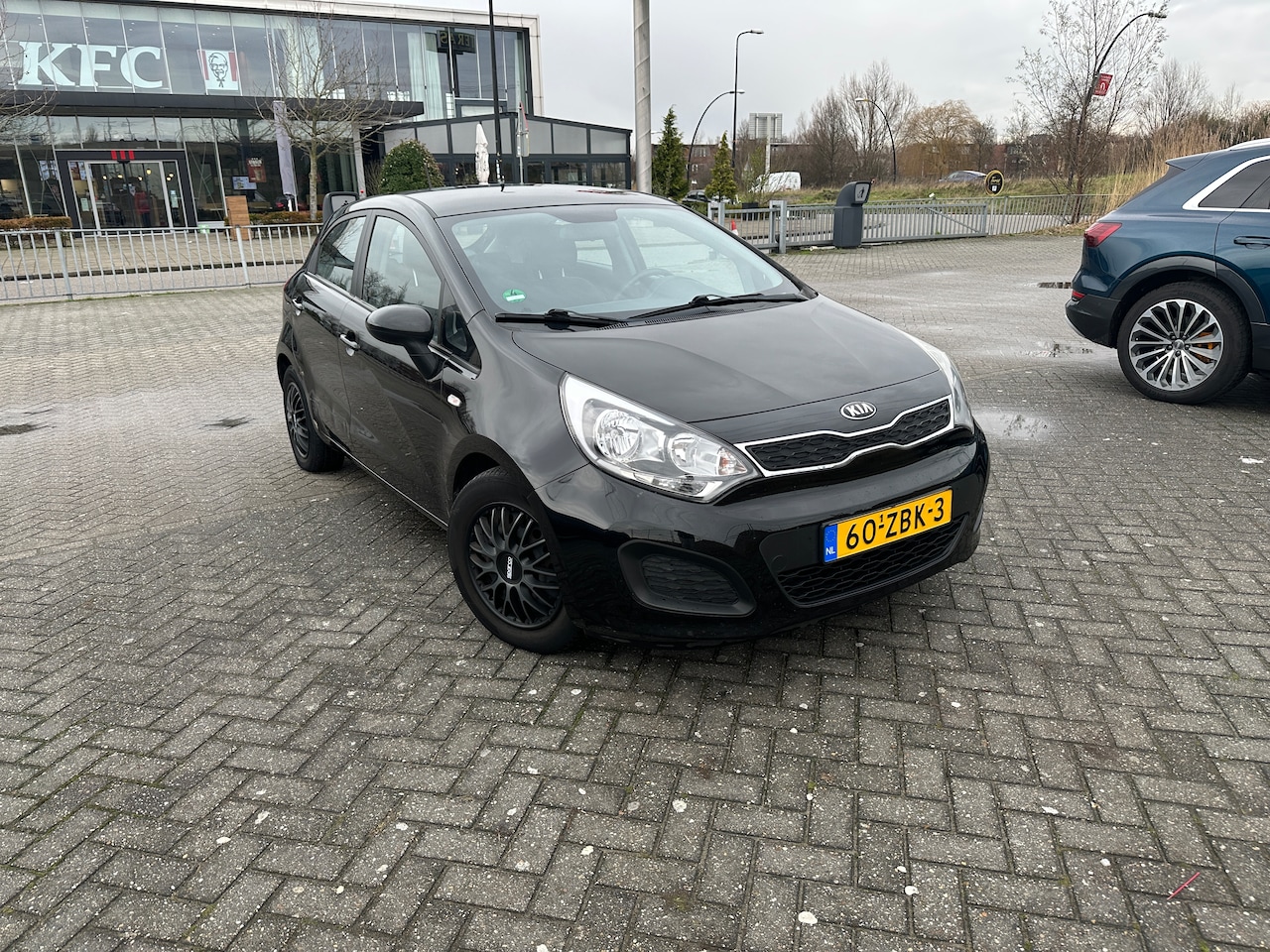 Kia Rio - 1.2 CVVT Comfort Pack Apple Carplay / elektrische ramen / bluetooth - AutoWereld.nl