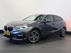 BMW 1-serie - 118i 140PK Automaat High Executive - A/C Climate - App. Carplay - Cruise - € 20.900, - inc