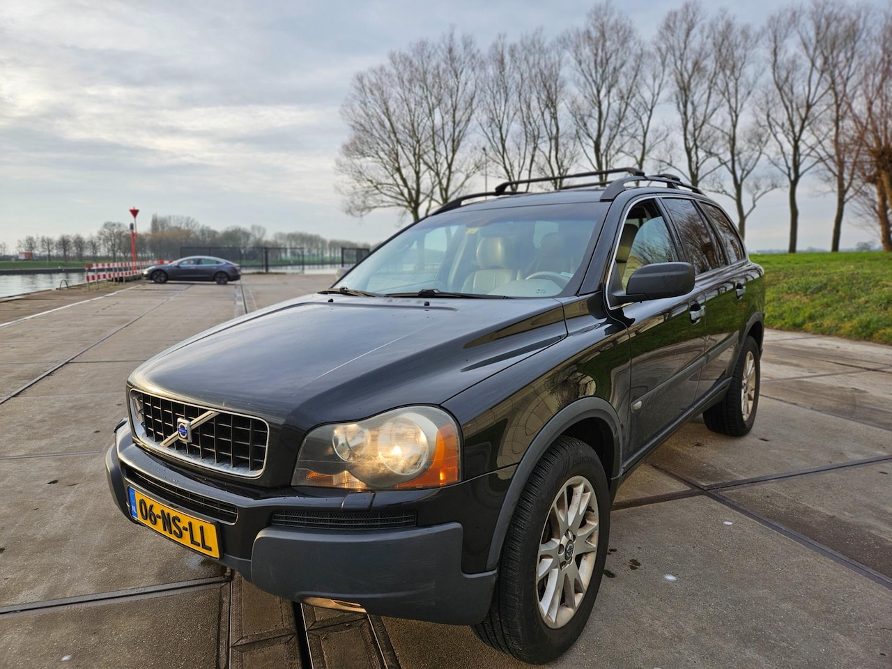 Volvo XC90 - 2.5 T Exclusive apk 14-10-2025 7pers uitvoering - AutoWereld.nl