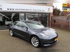 Tesla Model 3 - Long Range AWD 75 kWh TREKHAAK / 19" LM / AUTOPILOT / PANODAK / LEDER / INCL. BTW