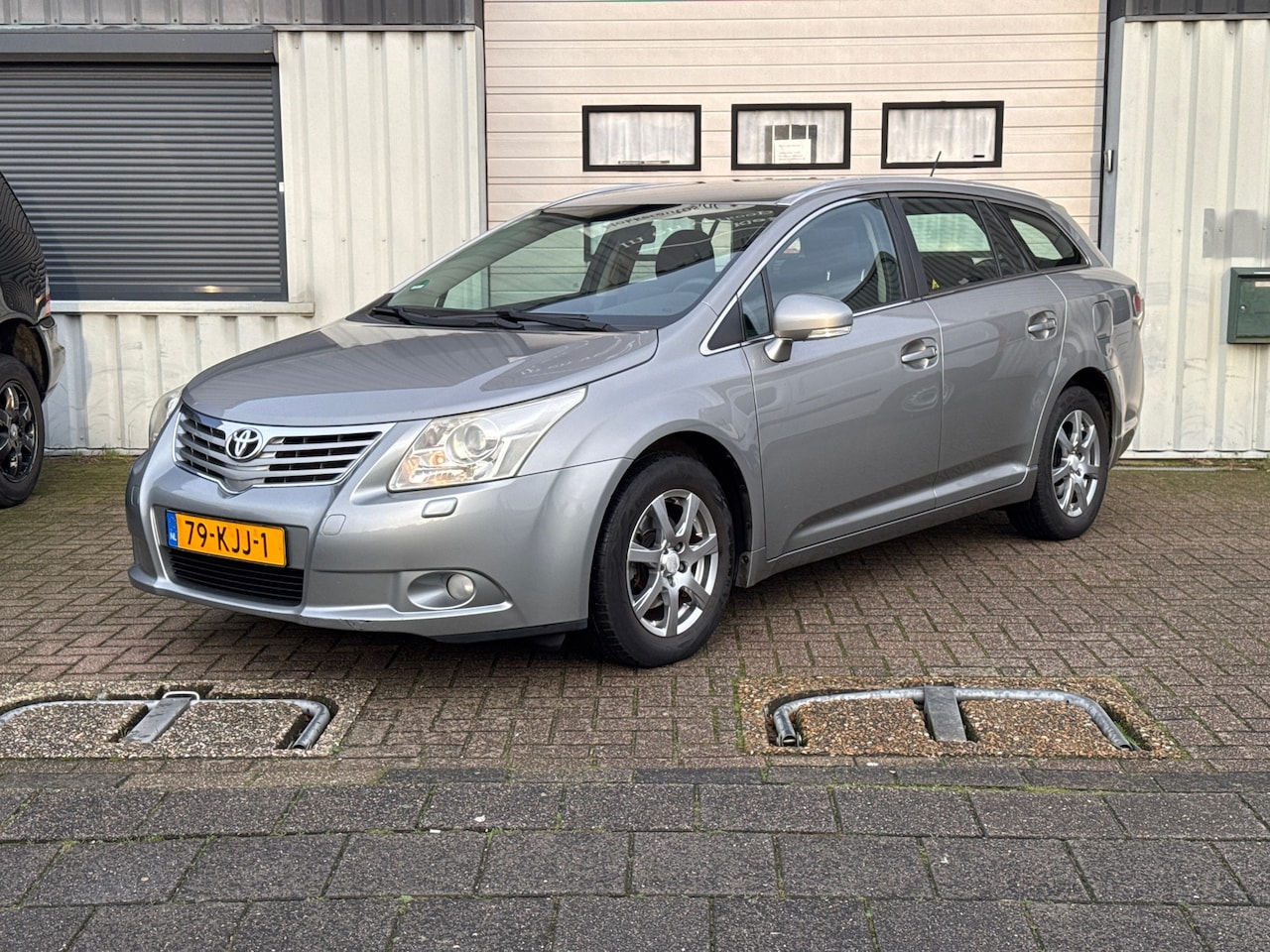 Toyota Avensis Wagon - 1.6 VVTi Comfort Airco| Stoelverw. | - AutoWereld.nl