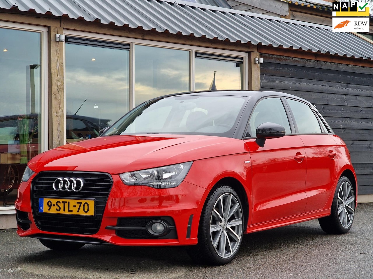 Audi A1 Sportback - 1.2 TFSI S-Line (NL-Auto / Airco / Cruise / 17 Inch / Bluetooth / Navigatie - AutoWereld.nl