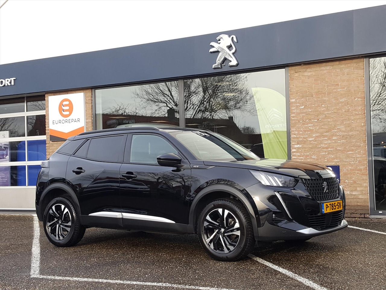 Peugeot 2008 - 1.2 Puretech 130pk GT Navigatie | BT | AppleCarplay & AndroidAuto | Keyless entry & start - AutoWereld.nl