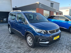 Peugeot Rifter - Benzine Rolstoelauto 4+1 - Rolstoelvervoer - Tripod Ombouw