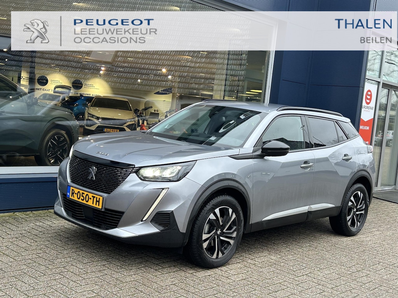 Peugeot 2008 - 1.2 PureTech Allure Pack | Automaat | Navigatie via telefoon | 3D Virtual Cockpit | LED Ve - AutoWereld.nl