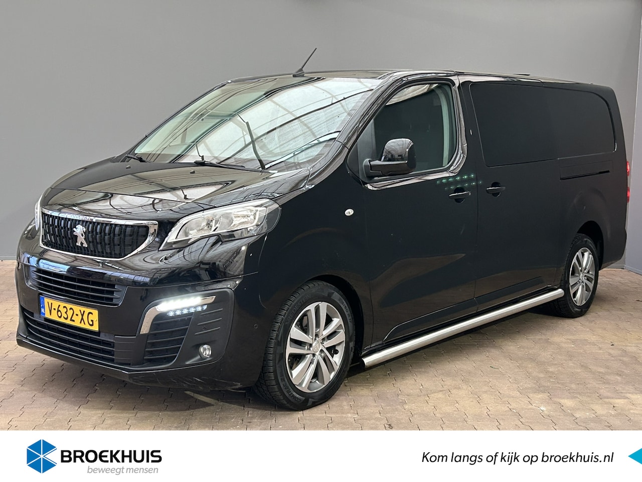 Peugeot Expert - 231L 2.0 BlueHDI 180 Dubbel Cabine Premium Pack | Navi | Camera | PDC | LM17 | Grip contro - AutoWereld.nl