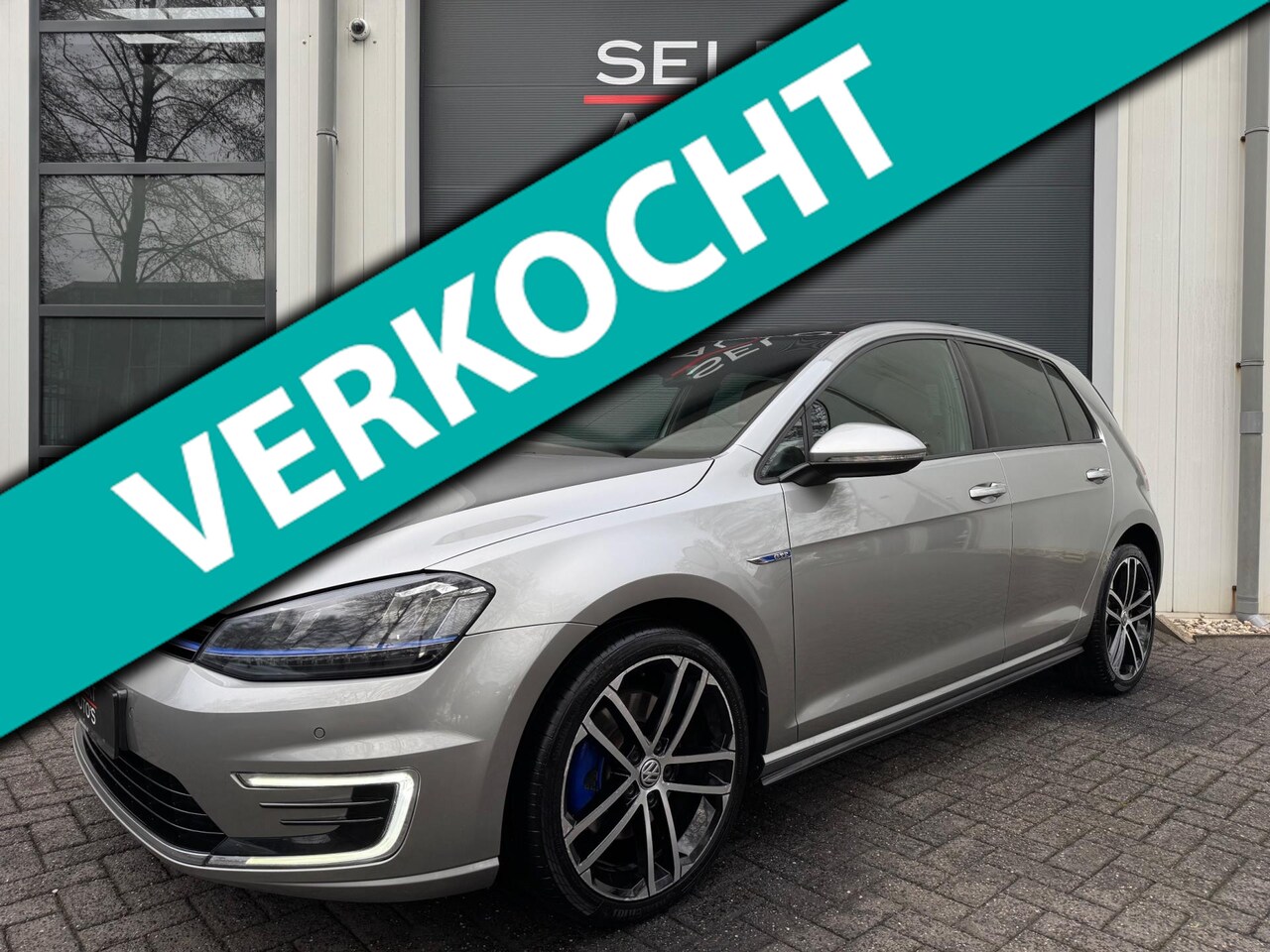 Volkswagen Golf - 1.4 TSI GTE NAP DSG Panoramadak/Climate/Cruise/Leder/Navi/DAB+/Xenon/Bluetooth/LED/PDC/App - AutoWereld.nl