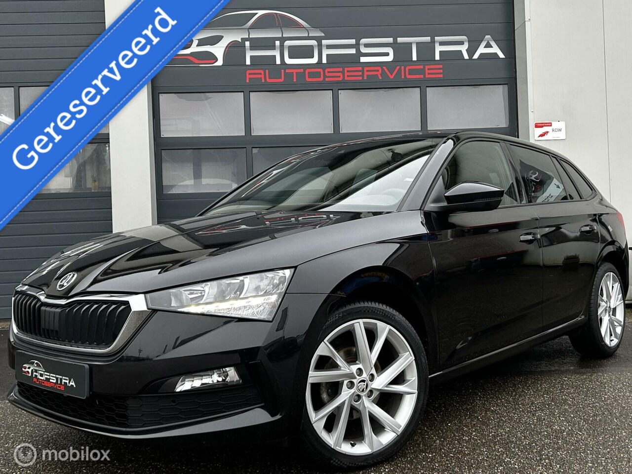 Skoda Scala - 1.0 TSI Sport Schaalstoelen Pano Led Apple-CarPlay vol - AutoWereld.nl