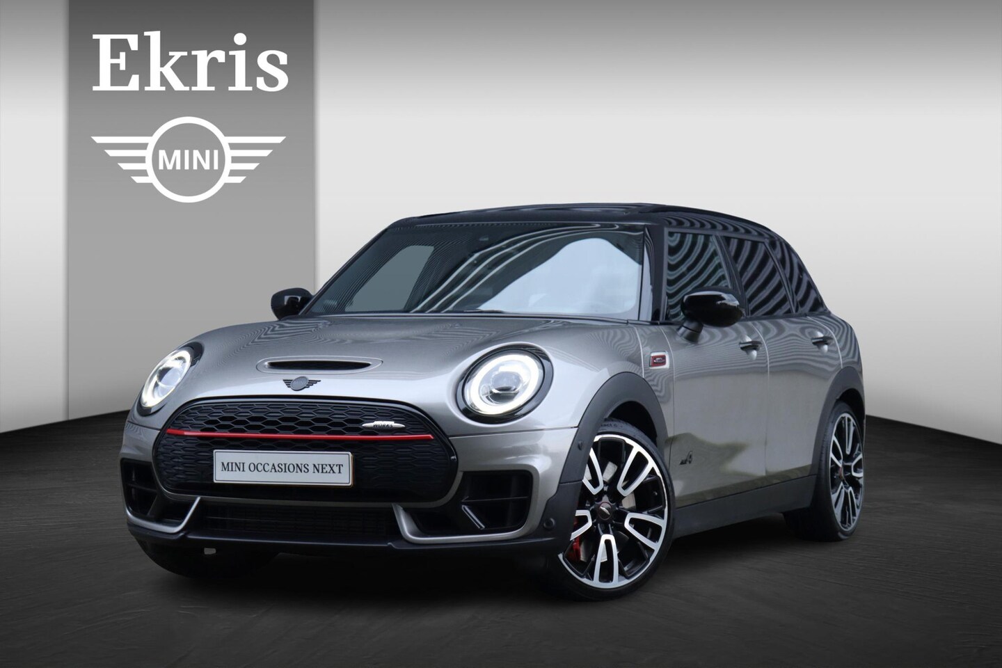 MINI Clubman - JCW ALL4 | Chili + Panodak + Head-Up + Harman Kardon + Camera + Apple Carplay + 19" JCW Ci - AutoWereld.nl