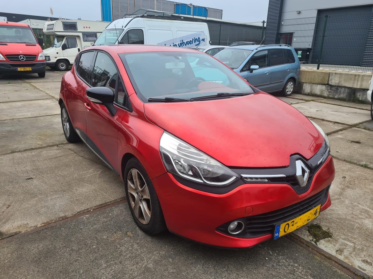 Renault Clio - 1.5 dCi Dynamique Clima Rood 2012 - AutoWereld.nl