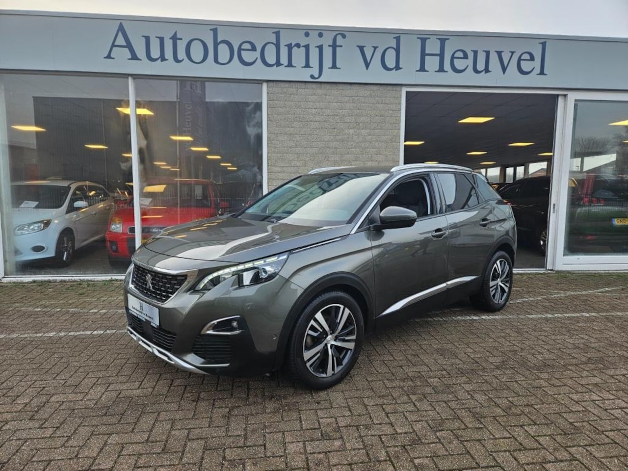 Peugeot 3008 - 1.2 PureTech *Navi*Cam*Led*dynamische knipper*NIEUWE DISTRIBUTIE* RIJKLAAR - AutoWereld.nl