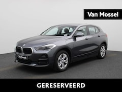 BMW X2 - xDrive25e Executive | Navigatie | Climate Control | Camera | LED Verlichting |