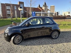 Fiat 500 - La Prima Wit Leder | Navi | ECC | Cam | LMV | Pano | NW prijs ca € 35000