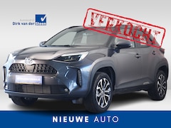 Toyota Yaris Cross - 1.5 Hybrid 130 Executive | Dodehoekdetectie | Stuurwiel- En Stoelverwarming | Botsherkenni