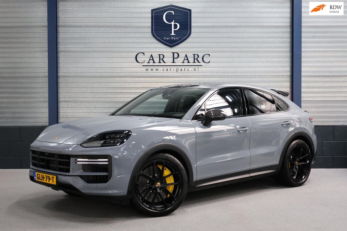 Porsche Cayenne Coupé - 4.0 Turbo E-Hybrid GT 740+PK BTW/KERAMISCH/CARBON/FULL ALCANTARA/22"LMV/360 CAM/LINE/ACC/F - AutoWereld.nl