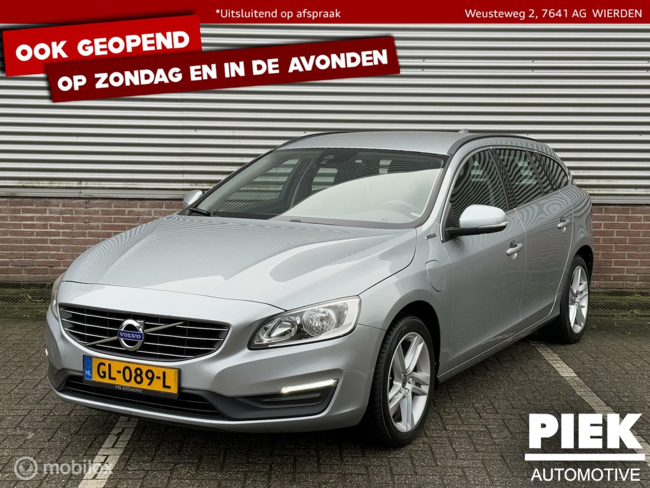 Volvo V60 - 2.4 D6 Twin Engine Summum 2.4 D6 Twin Engine Summum - AutoWereld.nl