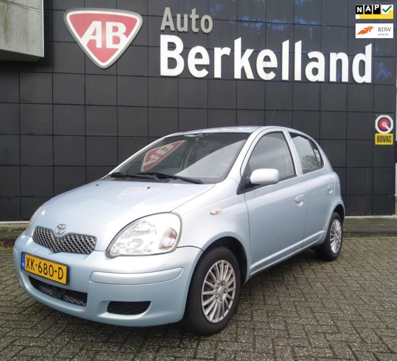 Toyota Yaris - 1.0 16 VVT-i 5-Drs Airco - AutoWereld.nl