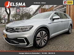 Volkswagen Passat Variant - GTE Plug-in hybrid Aut., Massagestoel | Trekhaak | Camera