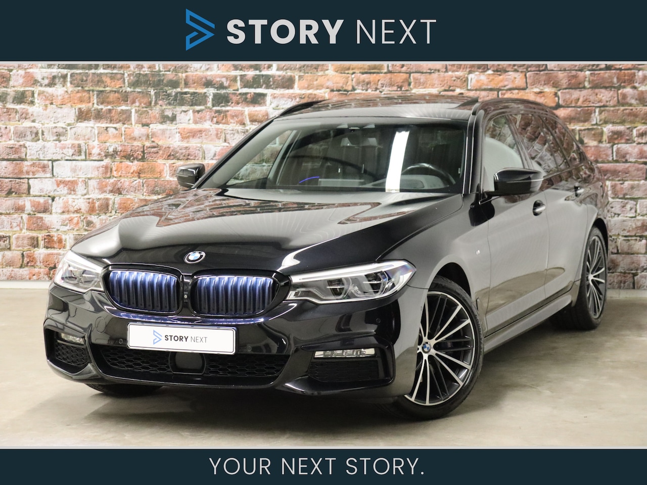 BMW 5-serie Touring - 530i High Executive M Sport Pakket Automaat / Active Steering / Trekhaak / Remote Parking - AutoWereld.nl