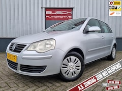 Volkswagen Polo - 1.4 16V 5 deurs Comfortline | AIRCO |