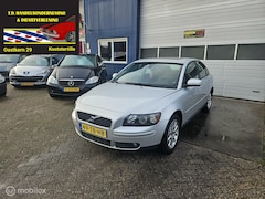 Volvo S40 - 1.8 met airco en Trekhaak