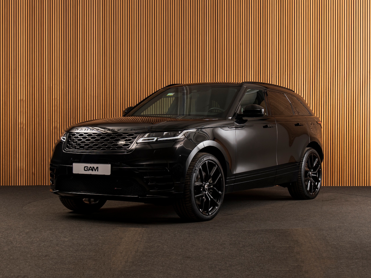 Land Rover Range Rover Velar - 2.0 P400e R-Dynamic SE 22"-PANO-MERIDIAN - AutoWereld.nl