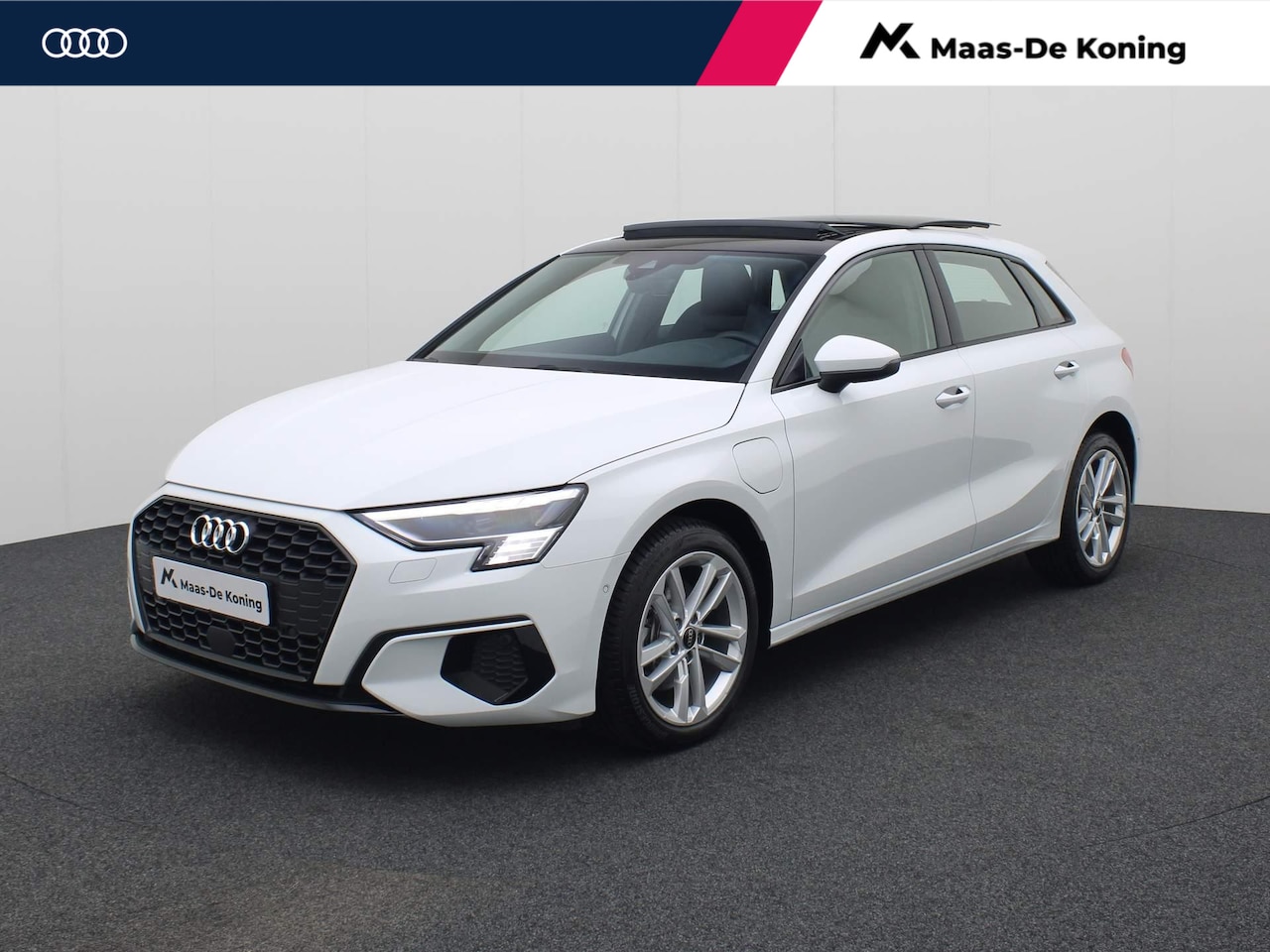 Audi A3 Sportback - 40 TFSIe 150kW/204PK Advanced · Panoramadak · Drive select · Parkeersensoren · Garantie to - AutoWereld.nl