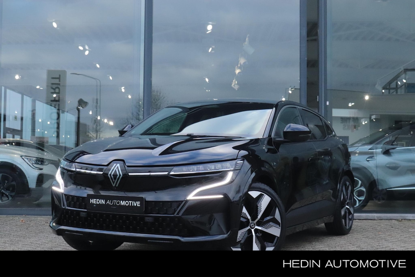 Renault Mégane E-Tech - Comfort Range Techno 60 kWh Pack winter| pack advanced drive assist & augmented vision | e - AutoWereld.nl