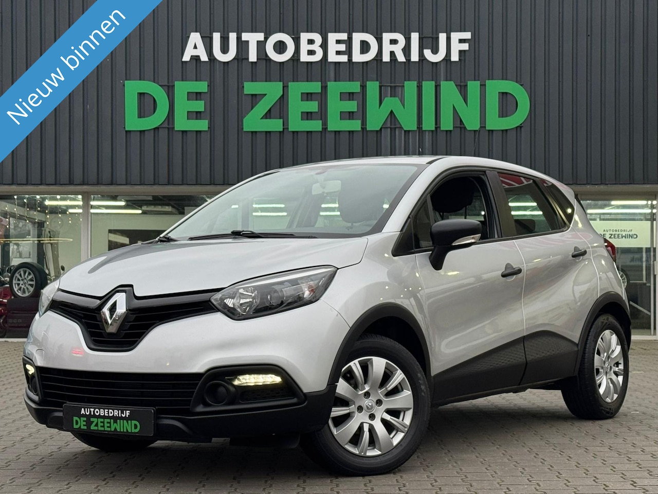 Renault Captur - 0.9 TCe Authentique 0.9 TCe Authentique - AutoWereld.nl