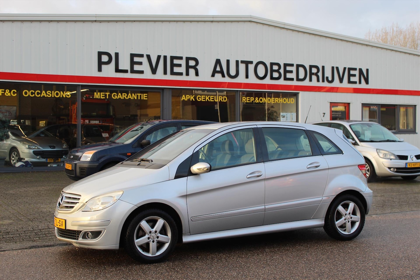 Mercedes-Benz B-klasse - 2.0 B200 5-DEURS - AutoWereld.nl