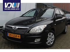 Hyundai i30 - 1.6i Dynamic Airco l Afn trekhaak