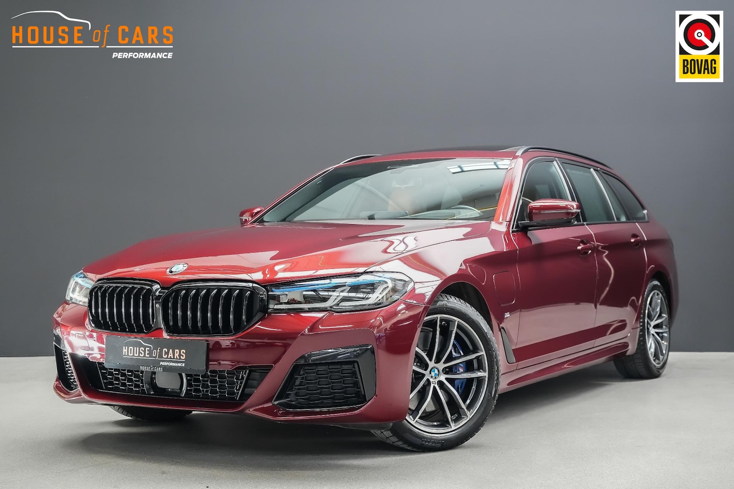 BMW 5-serie Touring - 530e xDrive 292pk High Executive |Premium selection garantie|BMW Individual|laser headligh - AutoWereld.nl