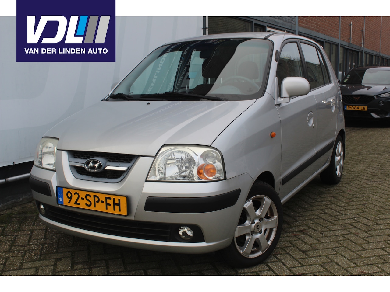 Hyundai Atos - 1.1i Dynamic World Cup edition Airco / Elektrische ramen - AutoWereld.nl