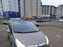 Opel Corsa - 1.2-16V Edition