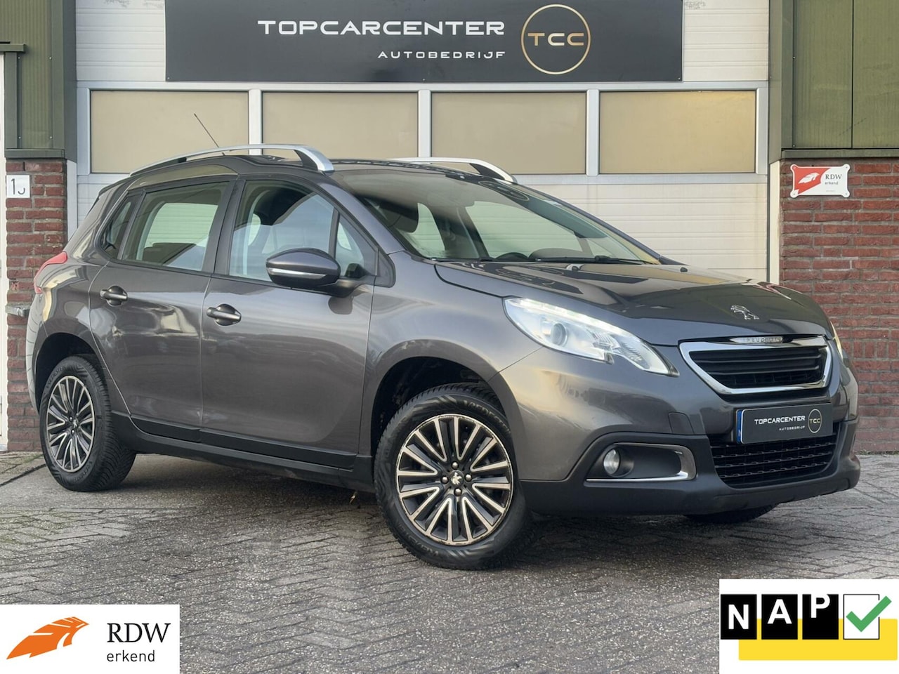 Peugeot 2008 - 1.2 VTi Blue Lease/TREKH/PARKS/CRUISE/APK/NAP - AutoWereld.nl