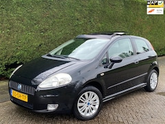 Fiat Grande Punto - 1.4 AIRCO/PANORAMADAK/PDC/APK NIEUW 2-2026