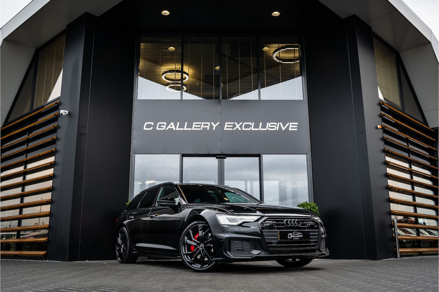 Audi A6 Avant - 55 TFSI e quattro Competition - Black-Edition l ACC | Memory | Stoelverwarming - AutoWereld.nl