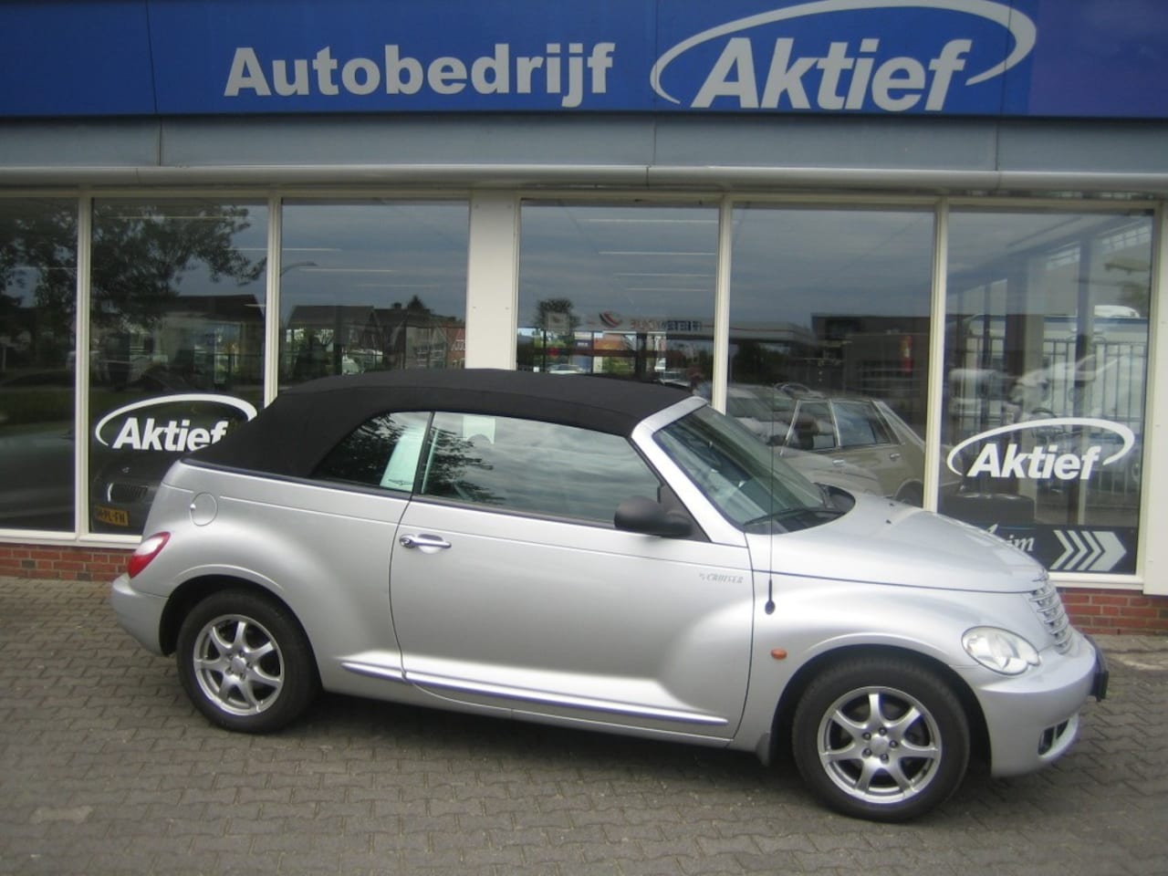 Chrysler PT Cruiser - 2.4i Limited 2.4I LIMITED - AutoWereld.nl