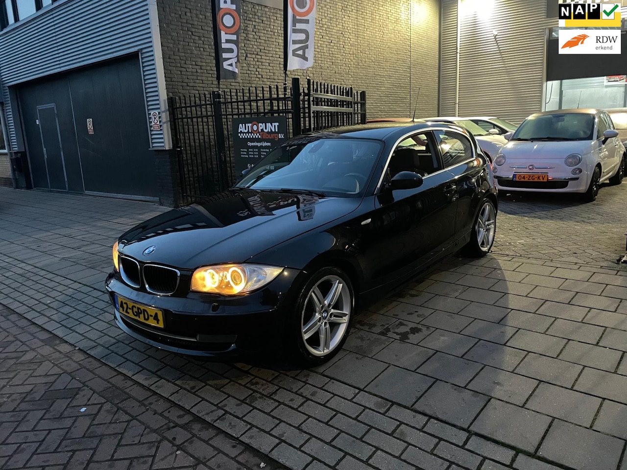 BMW 1-serie - 116i Business Line 3e Eigenaar! Xenon 6Bak NAP APK - AutoWereld.nl