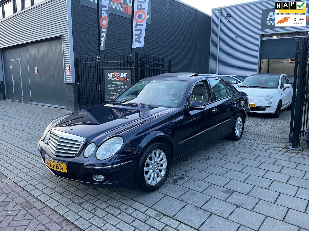 Mercedes-Benz E-klasse - 320 CDI Elegance 3e Eig! Schuifdak NAP APK - AutoWereld.nl