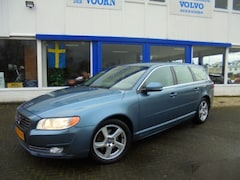 Volvo V70 - 1.6 D2 MOMENTUM, NAVI, 17 INCH, TREKH, TECHN PERFECT