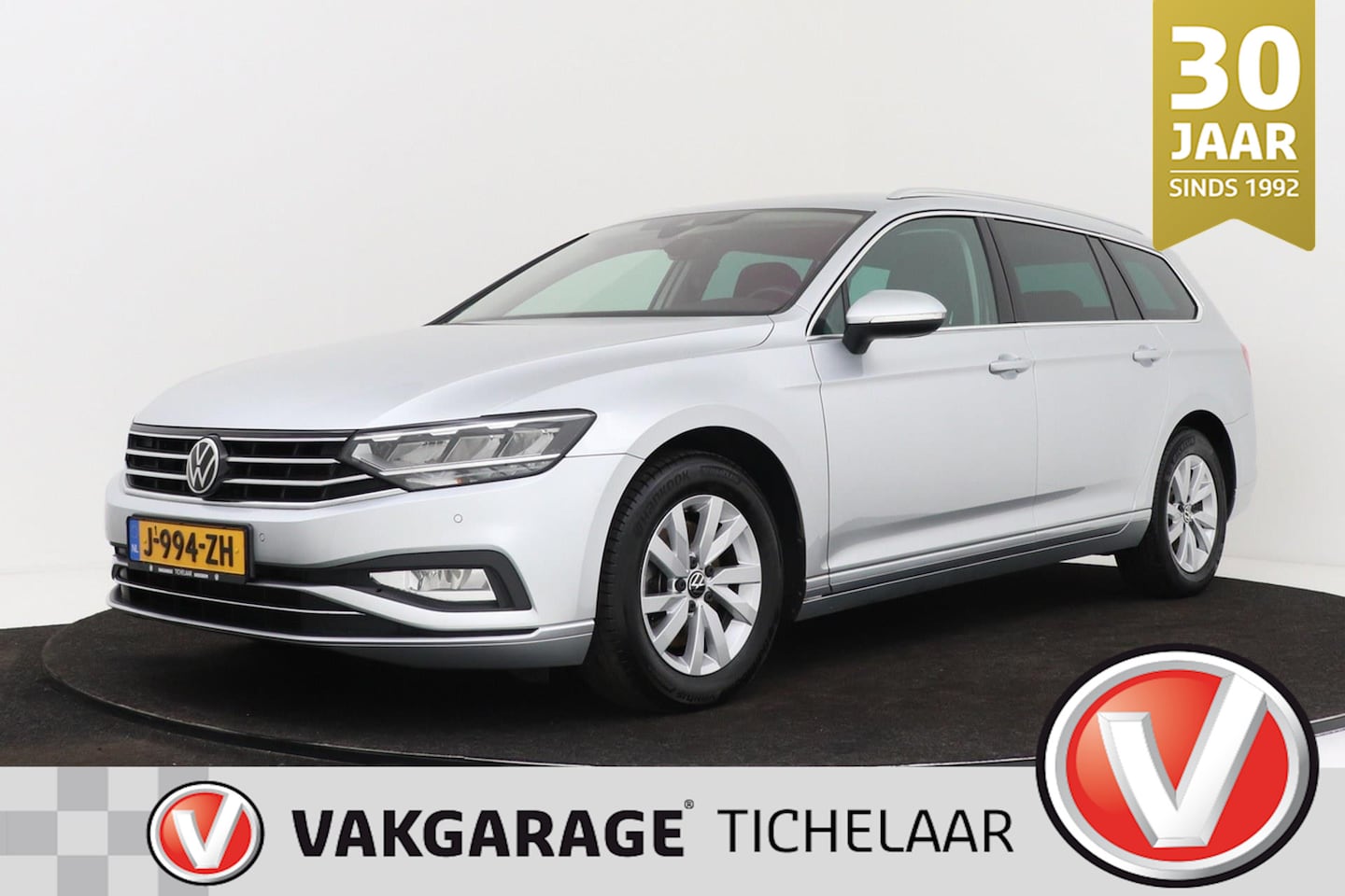 Volkswagen Passat Variant - 1.5 TSI Business | Automaat | Keyless | Camera | CarPlay | Org NL - AutoWereld.nl