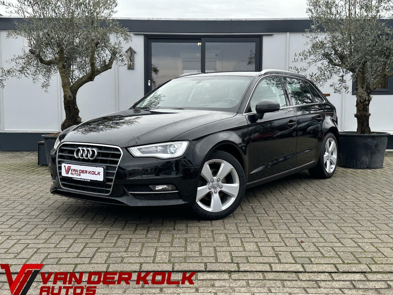 Audi A3 Sportback - 1.4 TFSI Ambition Xenon Navi Cruise Climate - AutoWereld.nl