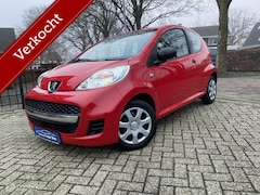 Peugeot 107 - 1.0-12V Petit Filou