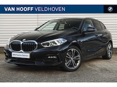 BMW 1-serie - 118i Executive Sport Line Automaat / Sportstoelen / LED / Live Cockpit Professional / Crui