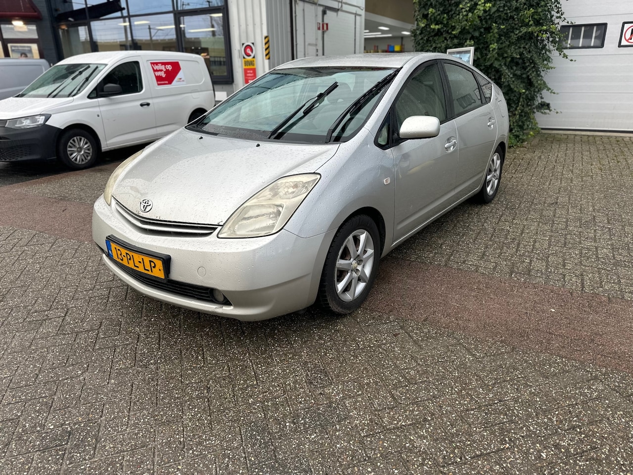 Toyota Prius - 1.5 VVT-i 1.5 VVT-i - AutoWereld.nl