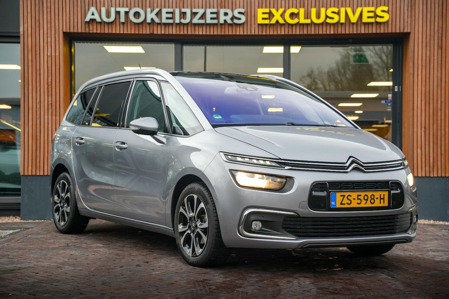 Citroën Grand C4 SpaceTourer - 1.2 PureTech Business 7p Keyless DAB+ Navi Cruise Camera PDC 17''LM - AutoWereld.nl